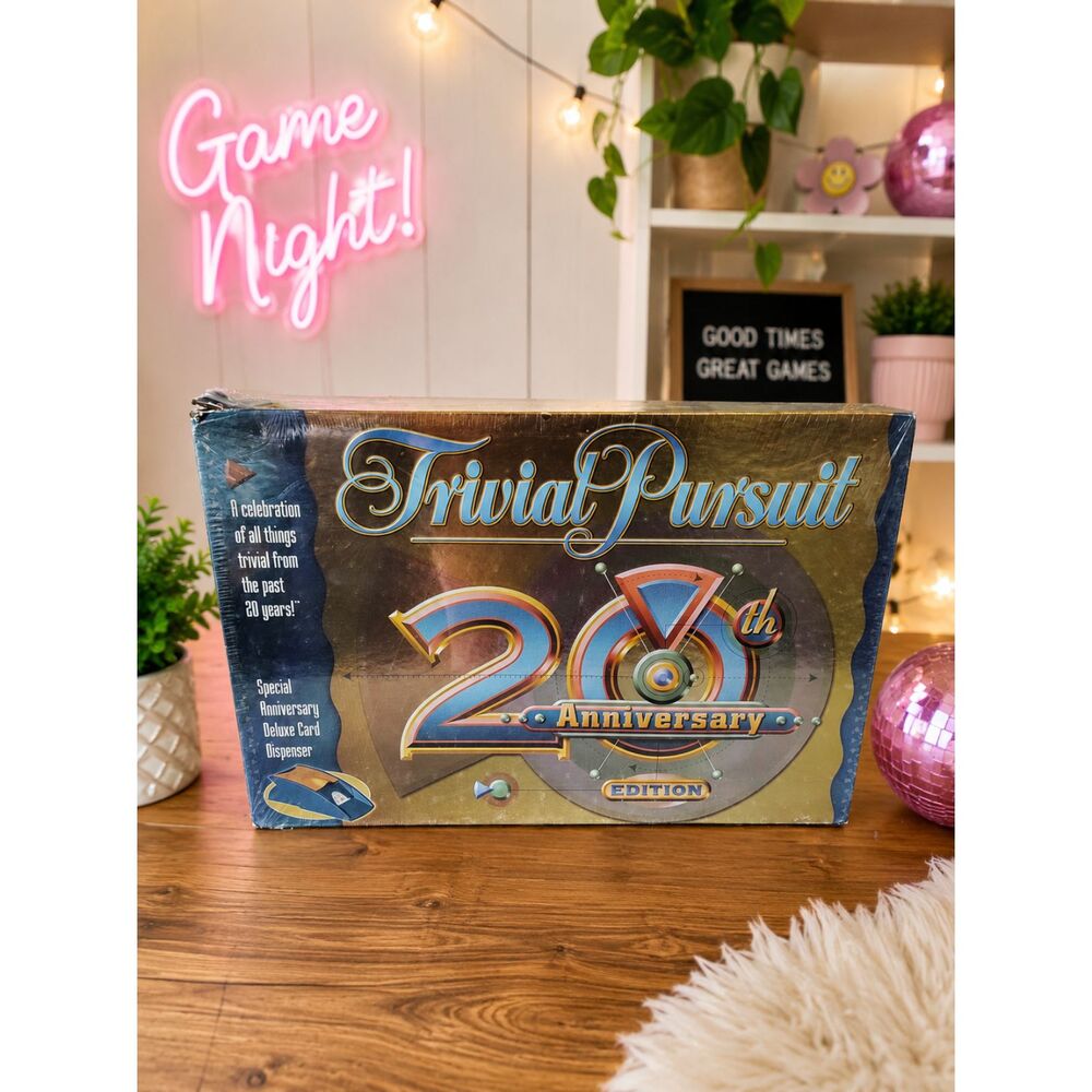 VTG Trivial Pursuit 20th Anniversary Board Game 2002 Sealed Hasbro Deluxe NOS